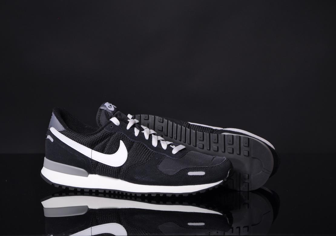 nike-air-vortex-retro-black-
